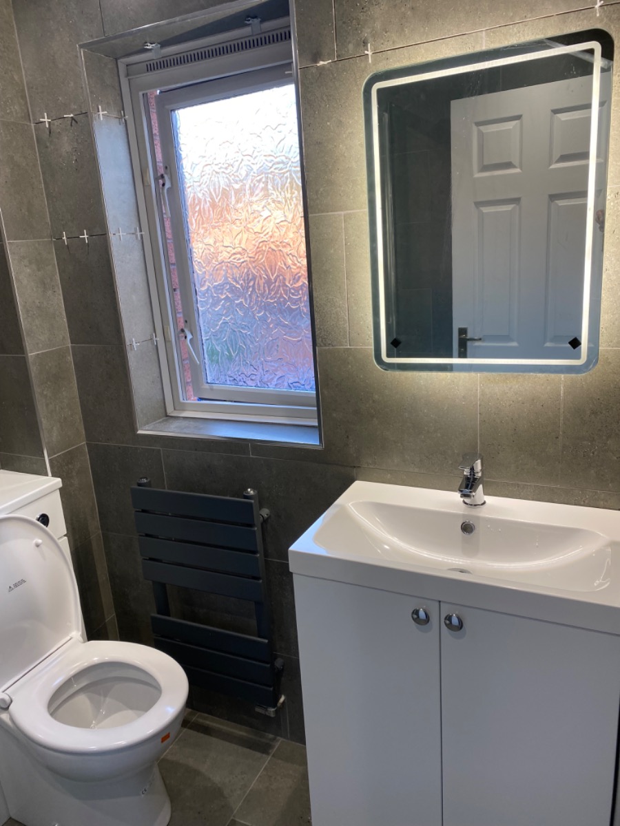 Bathroom Fitter: Image 4